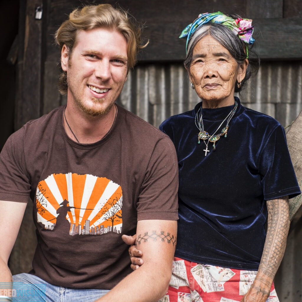 traditional tattooing with Kalinga Apo Whang od